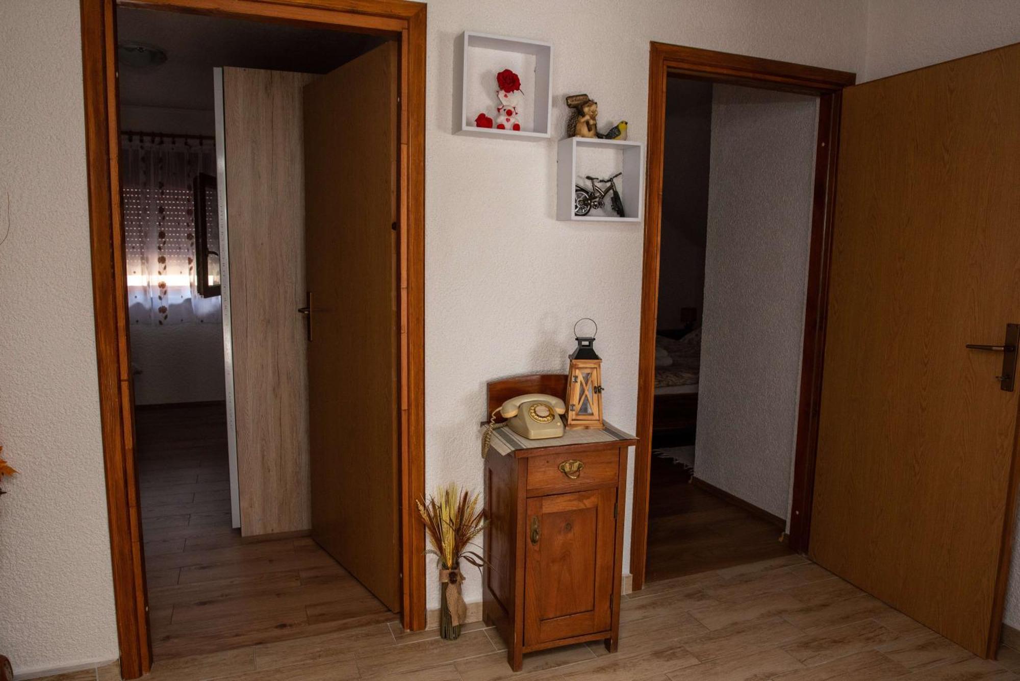Kuca Za Odmor Boki Villa Gospic Luaran gambar
