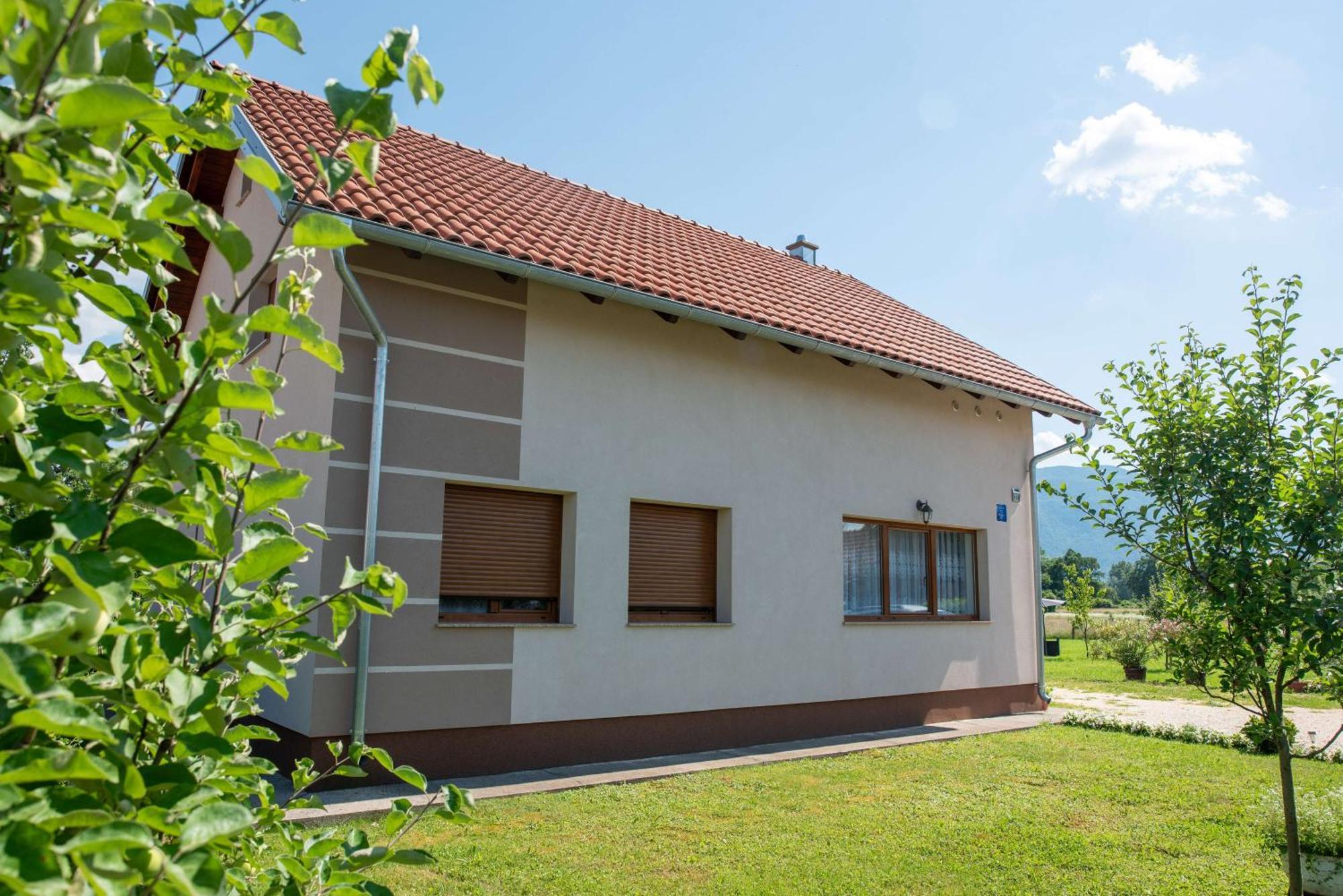 Kuca Za Odmor Boki Villa Gospic Luaran gambar